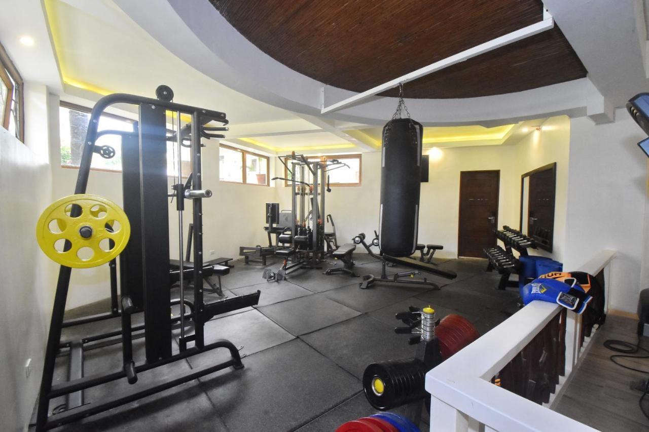 Ambassador In Paradise Balabag  Εξωτερικό φωτογραφία The gym at the hotel