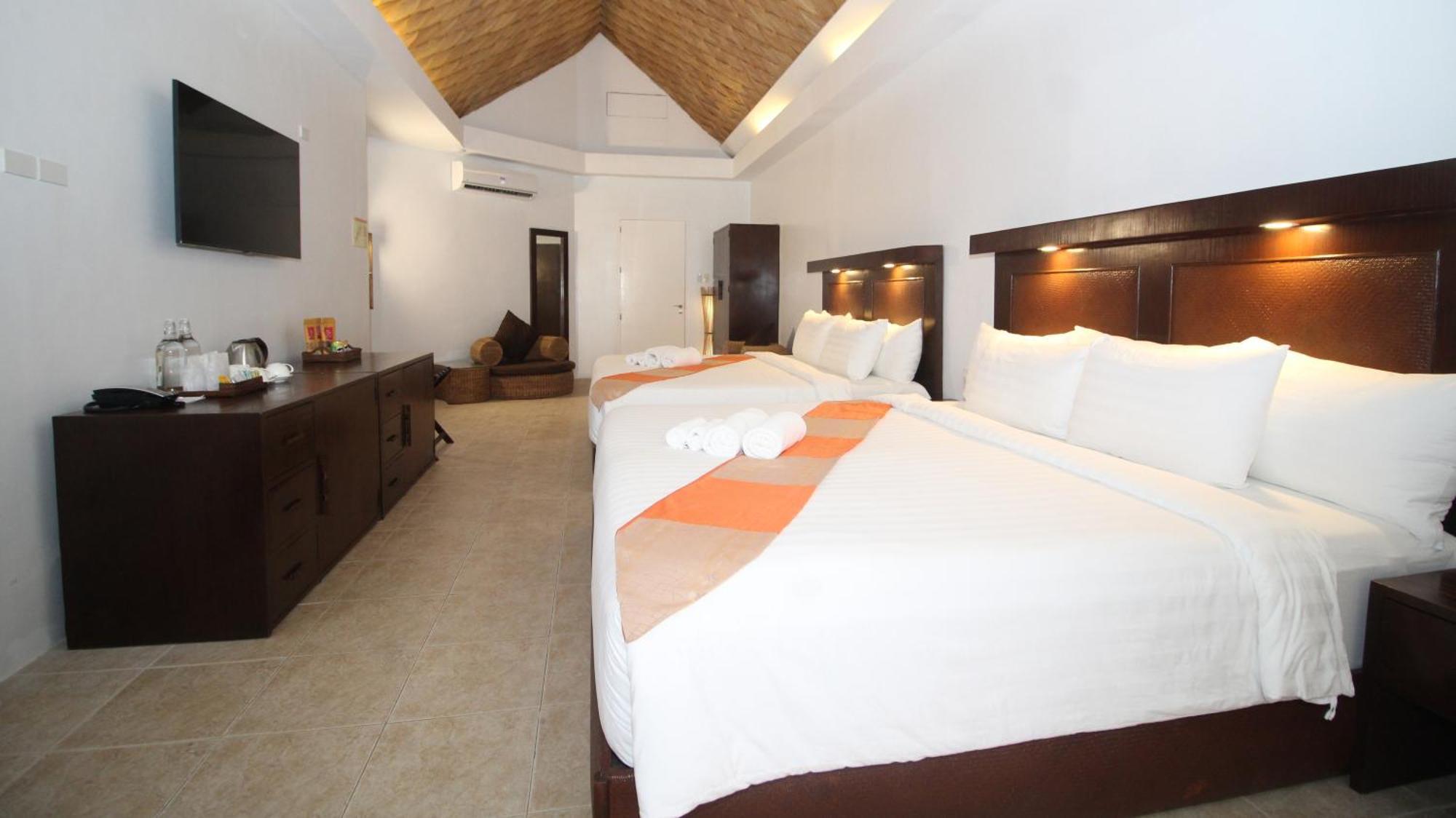 Ambassador In Paradise Balabag  Εξωτερικό φωτογραφία Deluxe Room