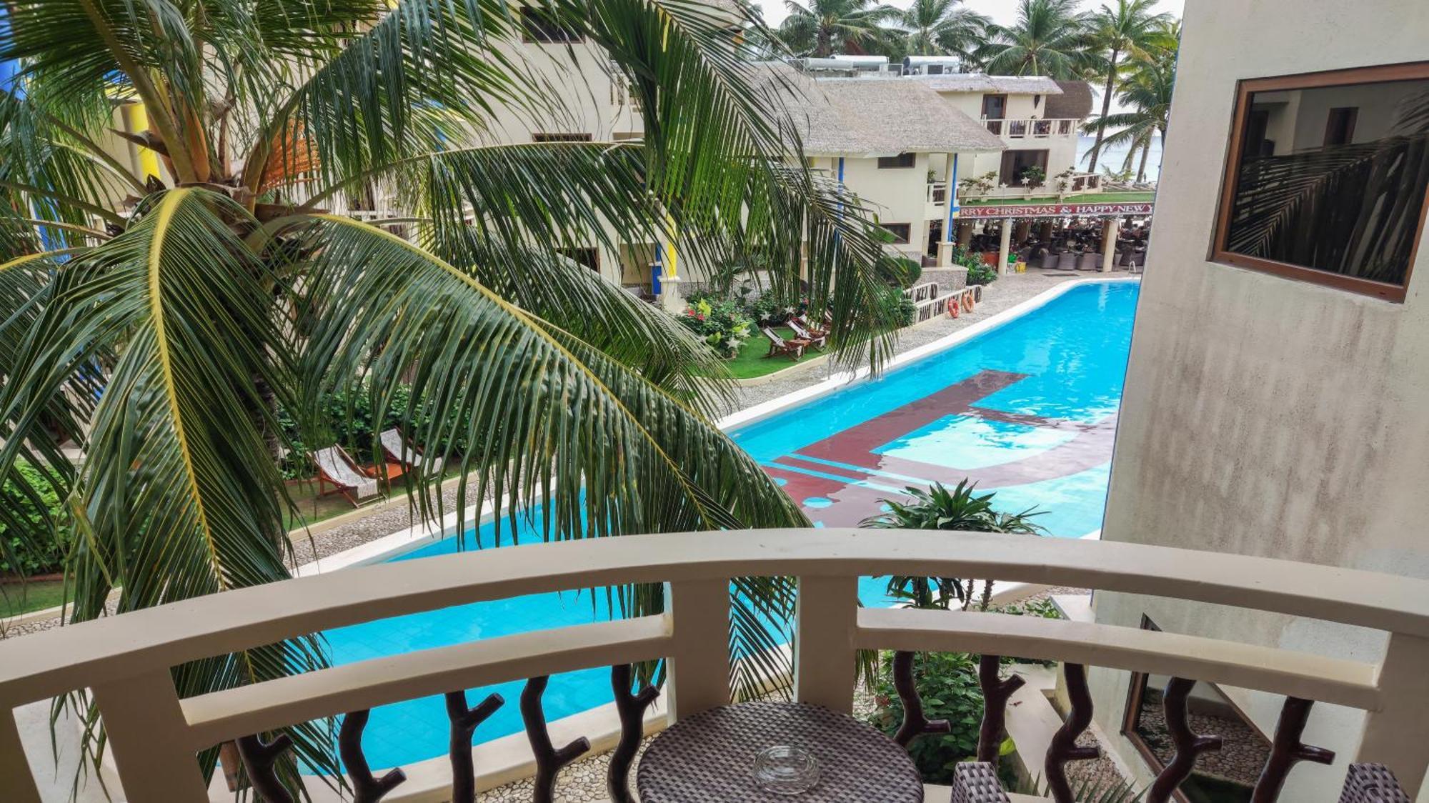 Ambassador In Paradise Balabag  Εξωτερικό φωτογραφία The pool at the hotel